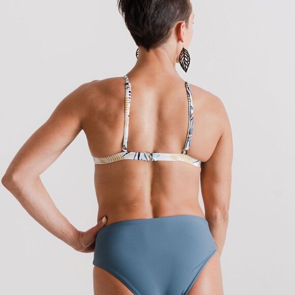 3/$24 - Triangle Bikini Top Bundle! Hot Pink, Palm & Sapphire Blue - Picture 12 of 16